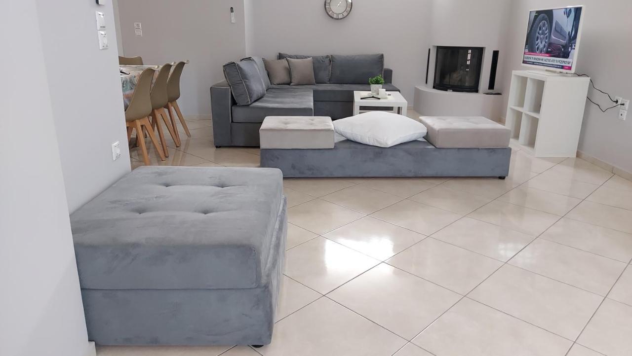 Gianni & Sophia Airport House Apartment Artemida  Exterior photo